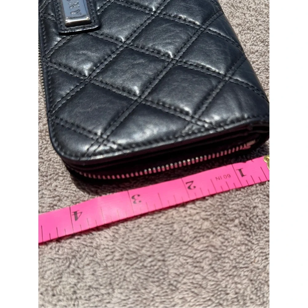 CHANEL rare 2005